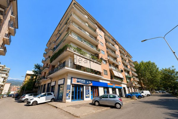 appartamento in vendita a Cosenza in zona Panebianco