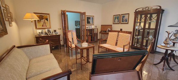 casa indipendente in vendita a Cosenza in zona Cosenza Vecchia