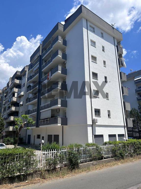 appartamento in vendita a Cosenza in zona Panebianco