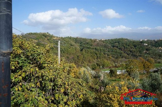 casa indipendente in vendita a Cosenza in zona Falco