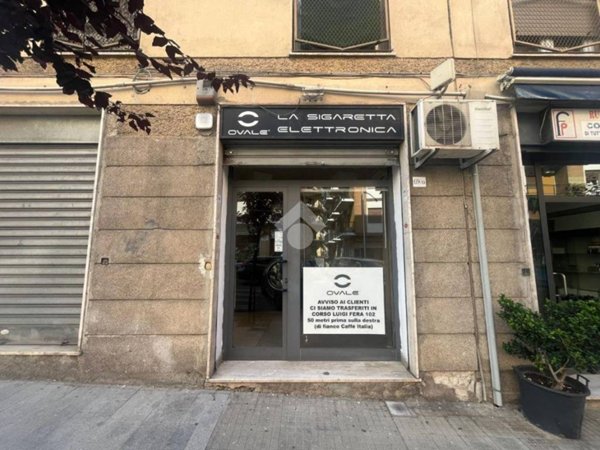 negozio in vendita a Cosenza