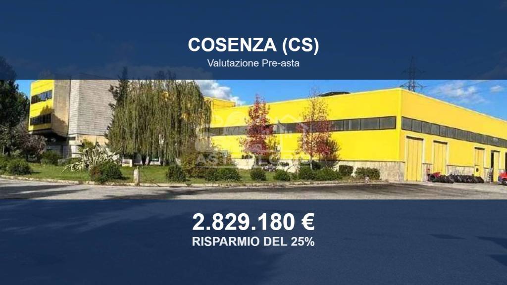 locale commerciale in vendita a Cosenza in zona Panebianco