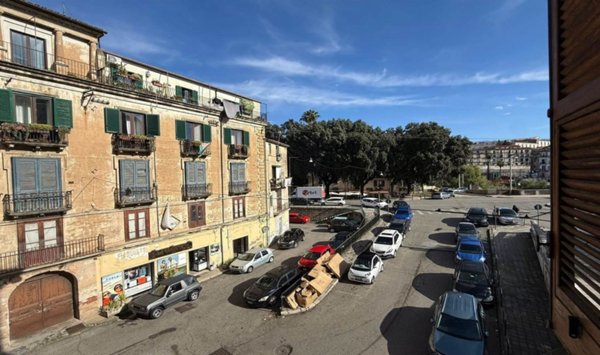 appartamento in vendita a Cosenza in zona Cosenza Vecchia