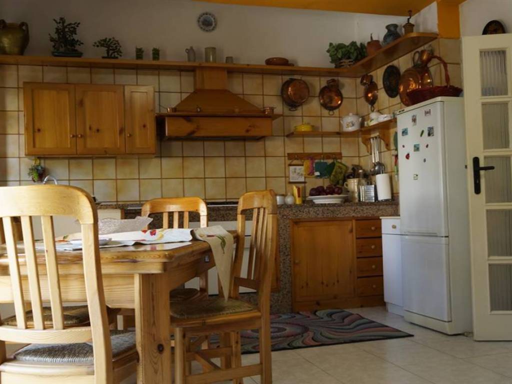 appartamento in vendita a Cosenza in zona Via Popilia