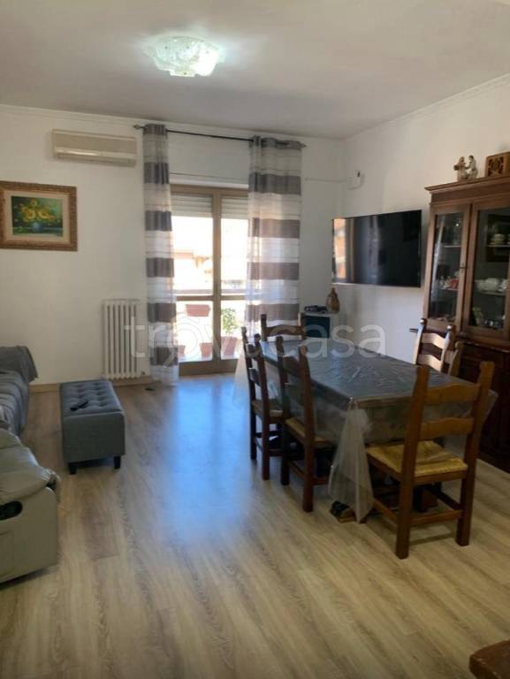 appartamento in vendita a Cosenza in zona Città 2000