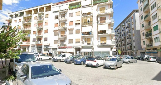 appartamento in vendita a Cosenza in zona Cosenza Vecchia