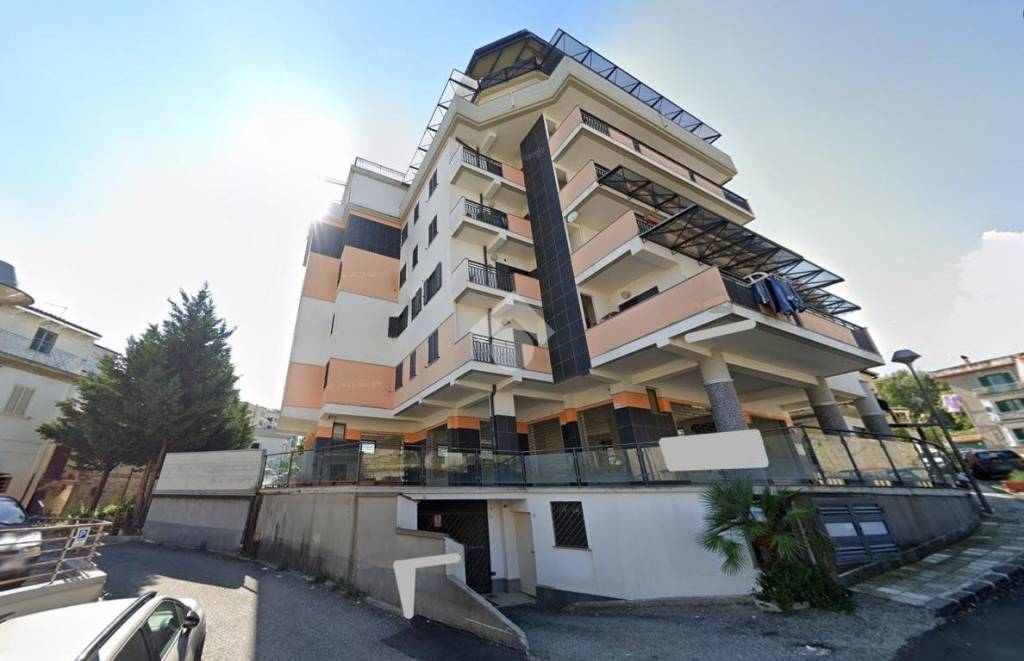 ufficio in vendita a Cosenza in zona Cosenza Vecchia