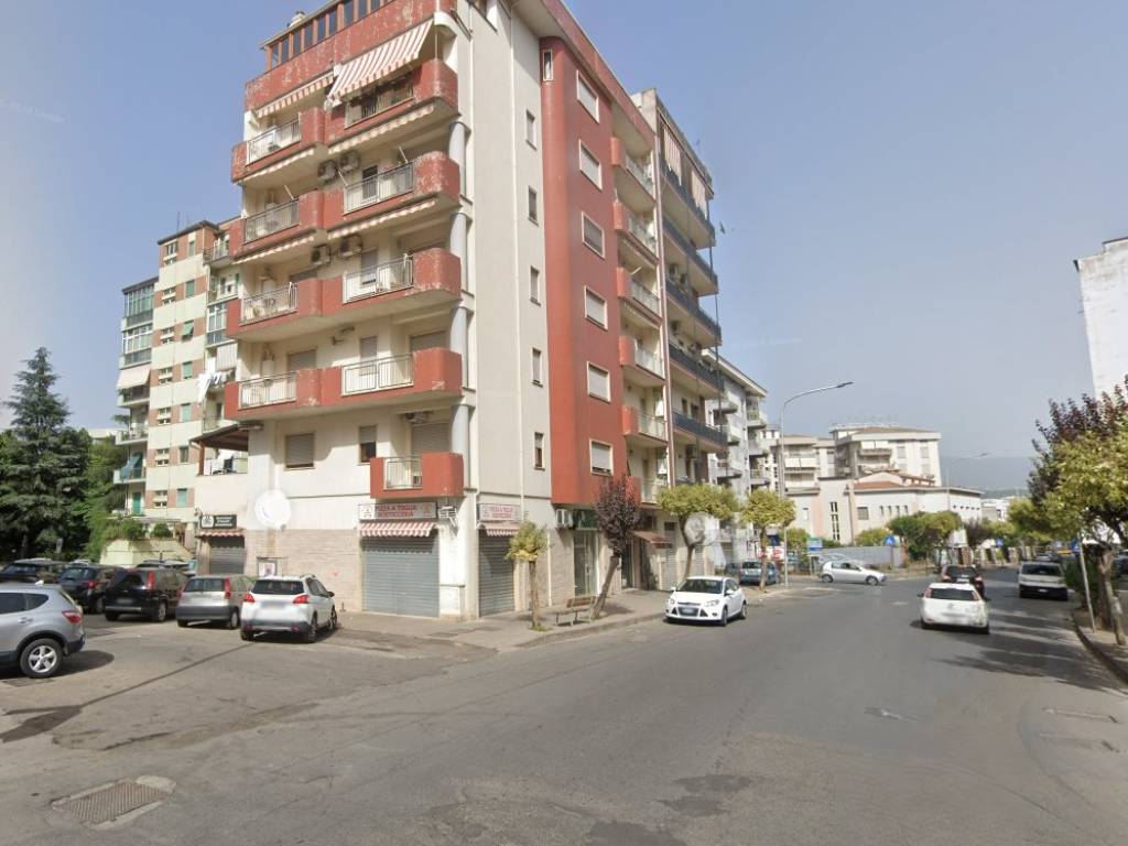 appartamento in vendita a Cosenza in zona Città 2000