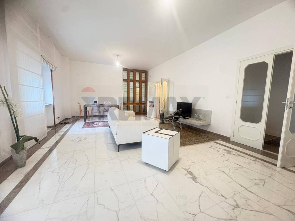 appartamento in vendita a Cosenza in zona Cosenza Vecchia