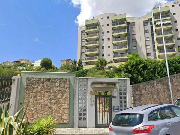 appartamento in vendita a Cosenza in zona Città 2000