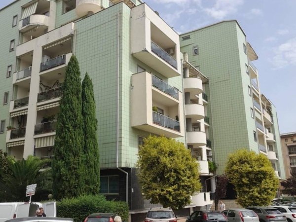 appartamento in vendita a Cosenza in zona Panebianco