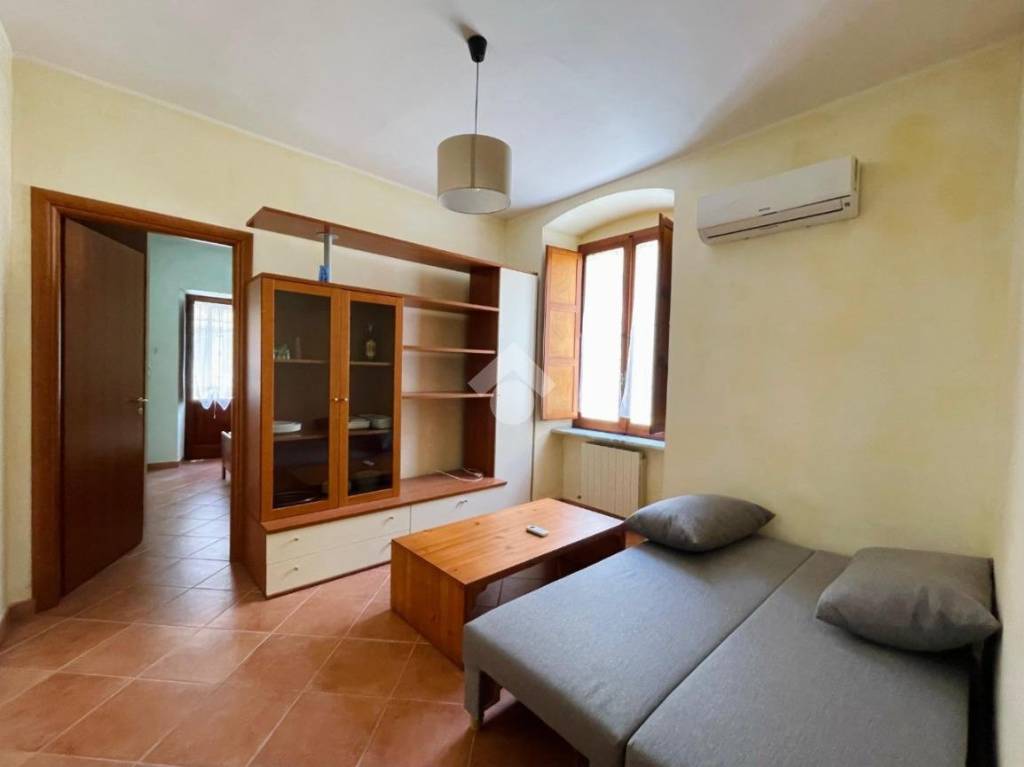 appartamento in vendita a Cosenza in zona Cosenza Vecchia