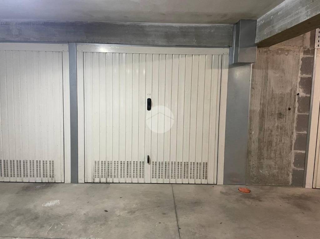 box auto in vendita a Cosenza