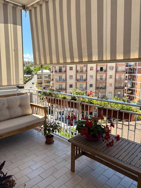 appartamento in vendita a Cosenza in zona Città 2000