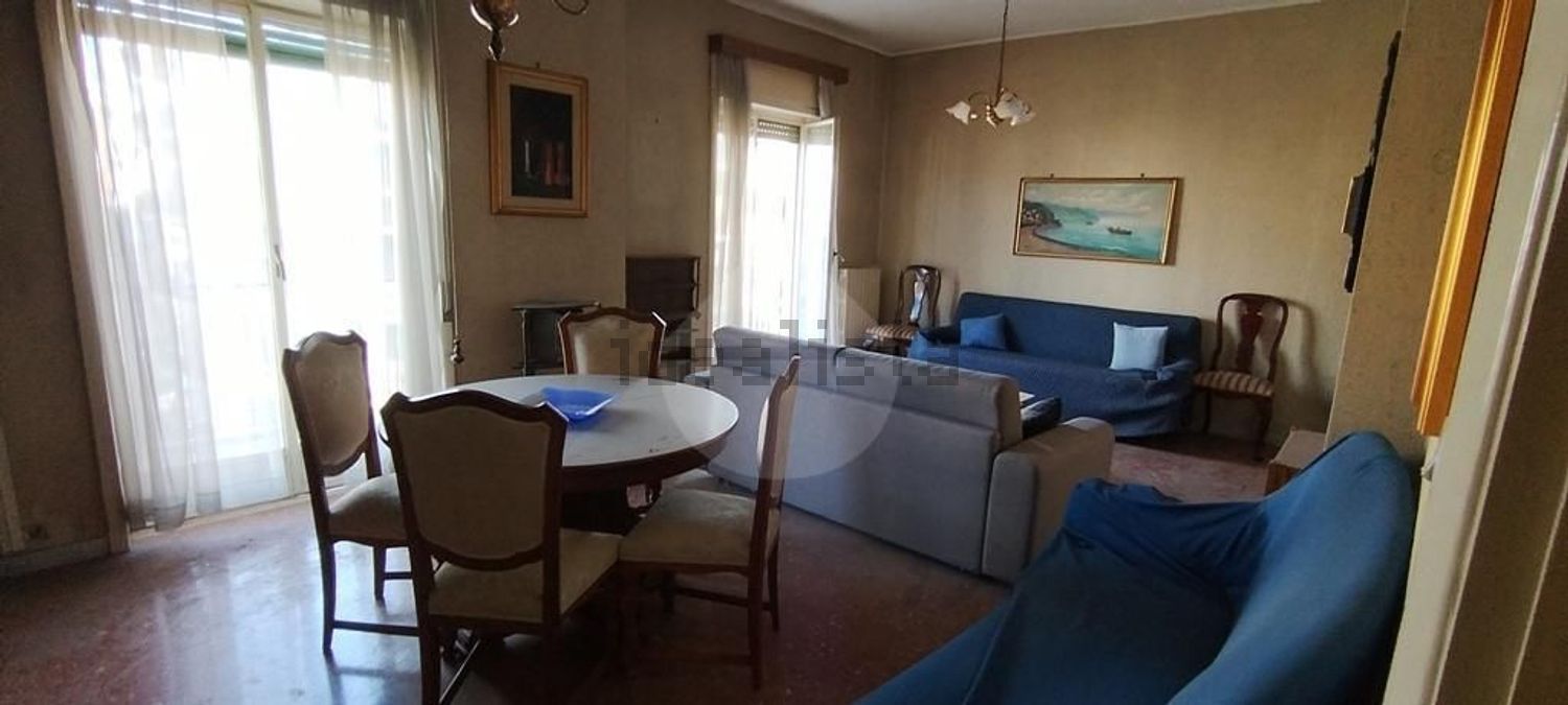 appartamento in vendita a Cosenza in zona Cosenza Vecchia