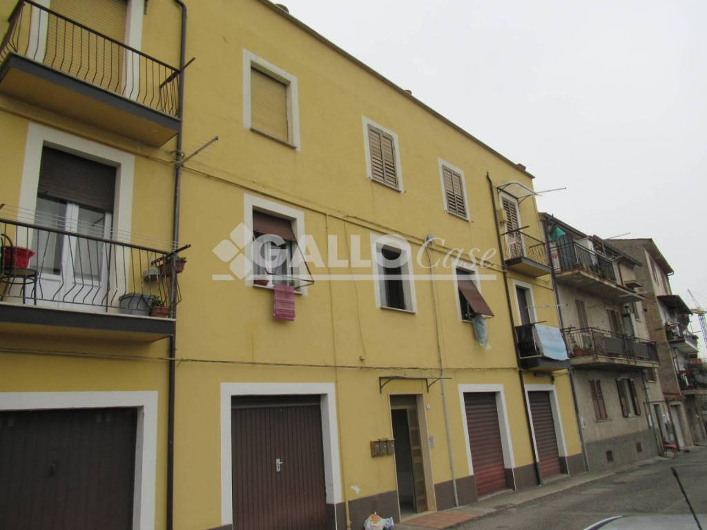appartamento in vendita a Cosenza in zona Cosenza Vecchia