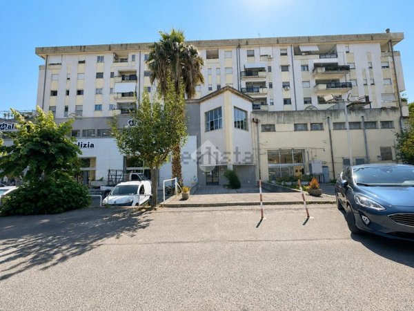 appartamento in vendita a Cosenza in zona Panebianco