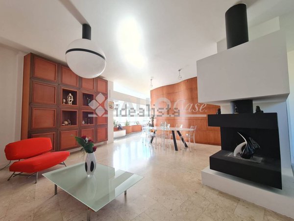casa indipendente in vendita a Cosenza in zona Cosenza Vecchia