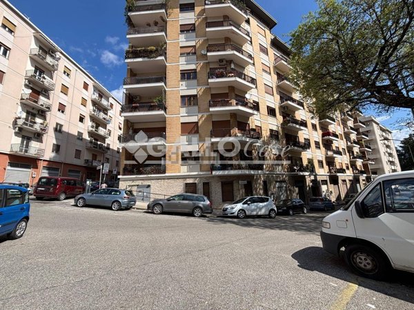 appartamento in vendita a Cosenza in zona De Rada