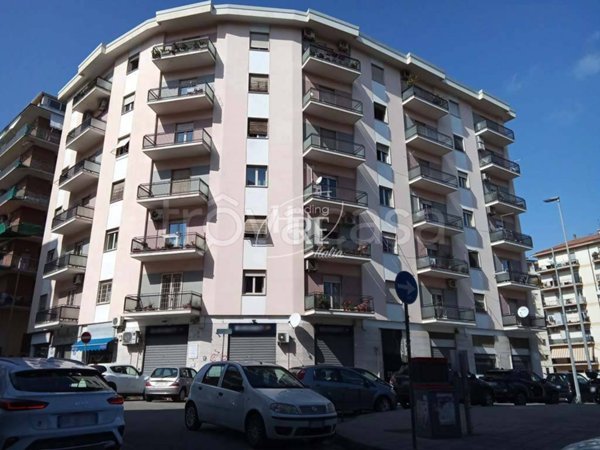 appartamento in vendita a Cosenza in zona Cosenza Vecchia