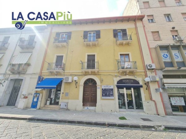 appartamento in vendita a Cosenza in zona Cosenza Vecchia