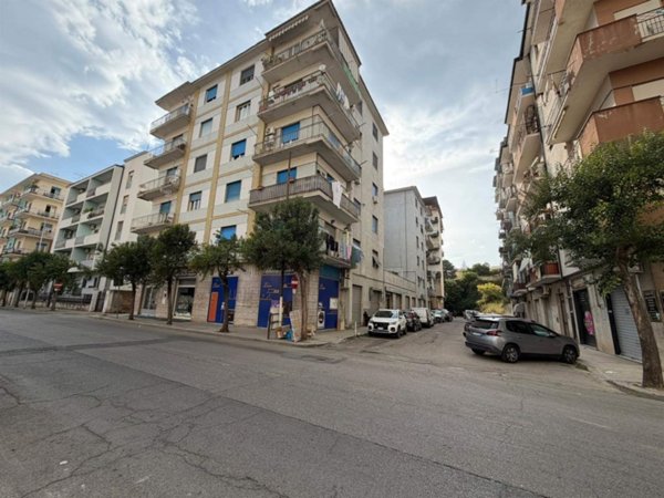 appartamento in vendita a Cosenza in zona Panebianco