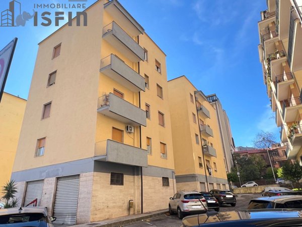 appartamento in vendita a Cosenza in zona Cosenza Vecchia