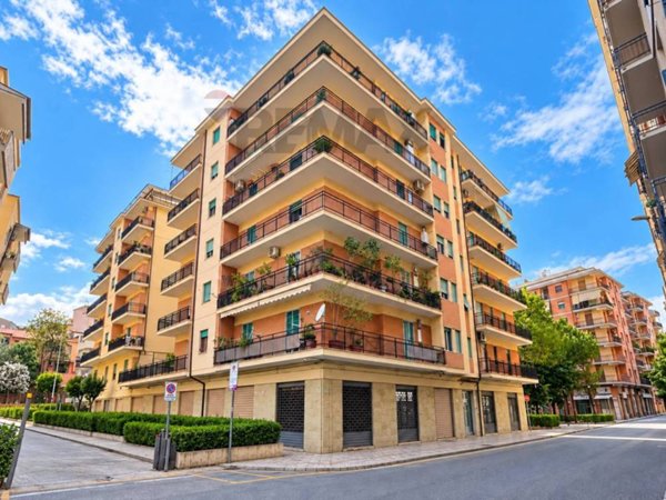 appartamento in vendita a Cosenza in zona Cosenza Vecchia