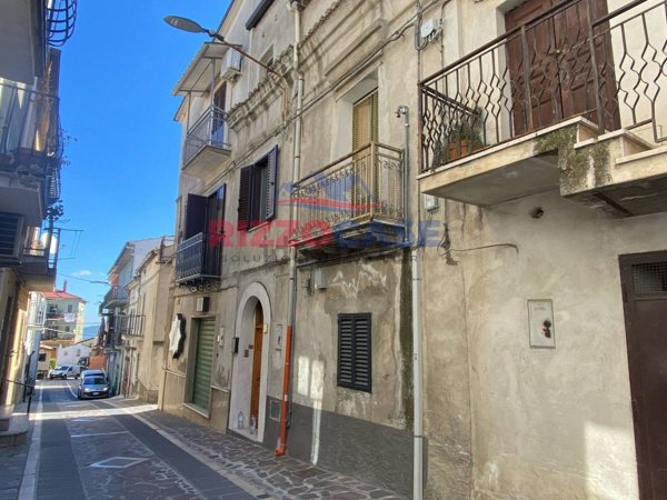 appartamento in vendita a Cropalati