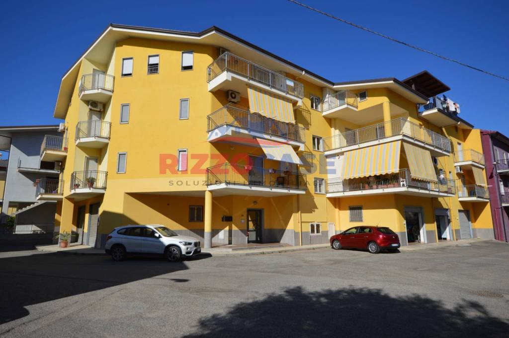 appartamento in vendita a Crosia in zona Mirto