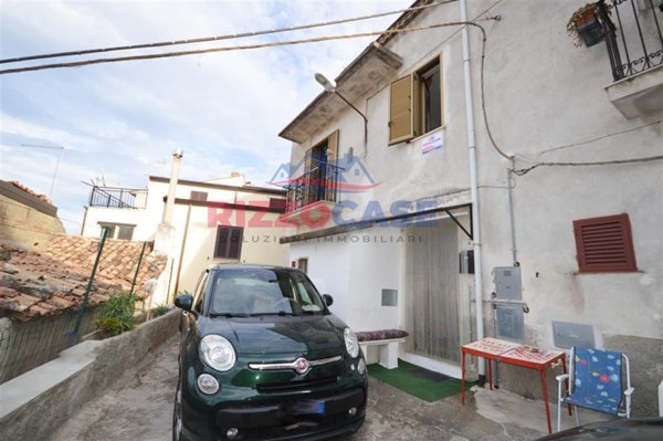 casa indipendente in vendita a Crosia