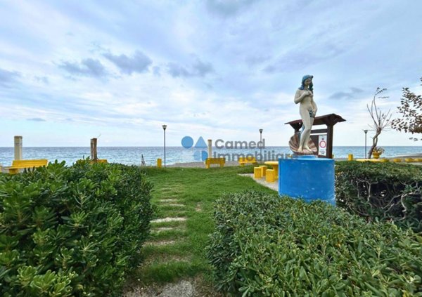 appartamento in vendita a Crosia in zona Mirto