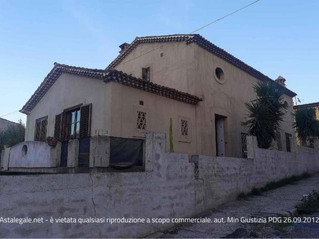 casa indipendente in vendita a Crosia in zona Mirto