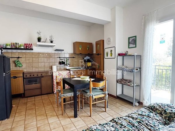 appartamento in vendita a Crosia in zona Mirto