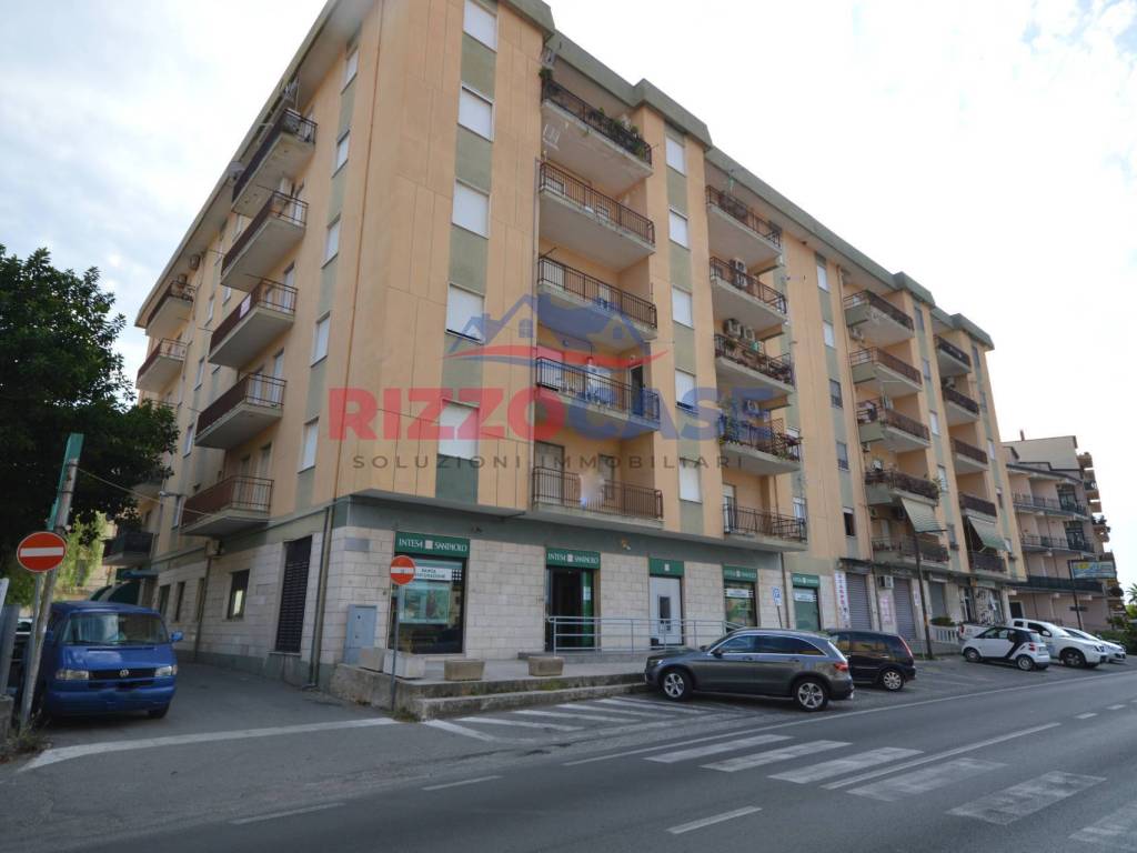 appartamento in vendita a Crosia in zona Mirto