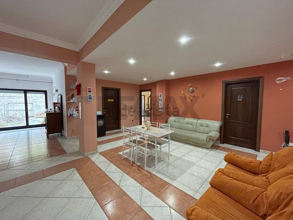 appartamento in vendita a Crosia in zona Mirto