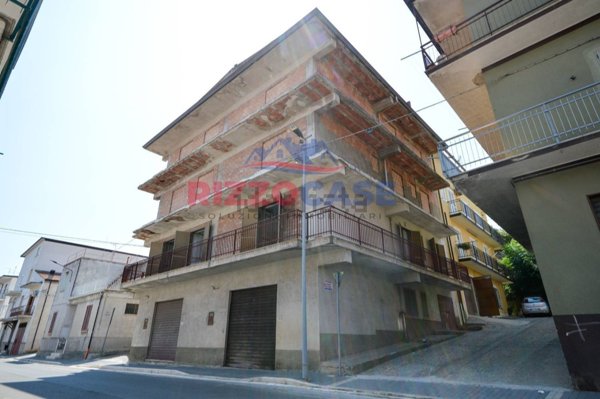 appartamento in vendita a Crosia in zona Mirto