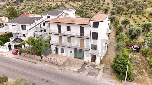 casa indipendente in vendita a Crosia in zona Mirto