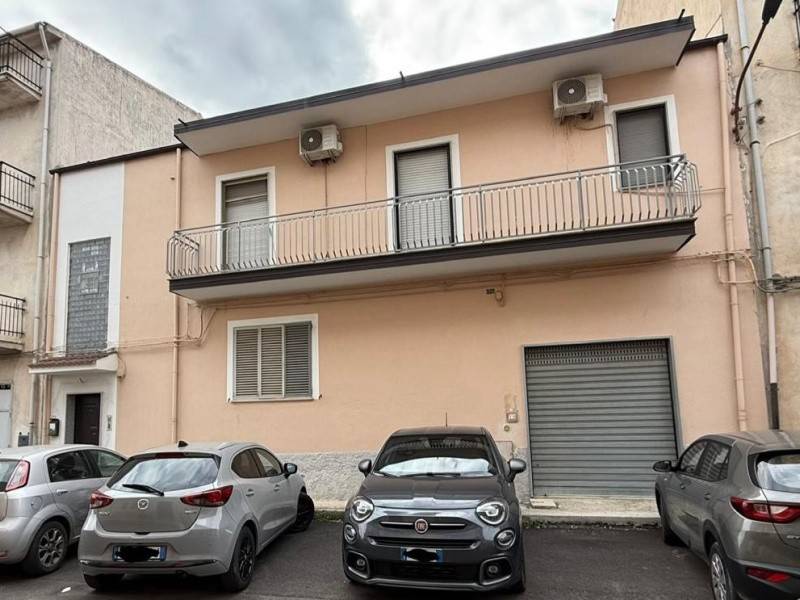 casa indipendente in vendita a Crosia in zona Mirto