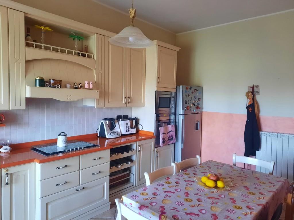 appartamento in vendita a Crosia in zona Mirto