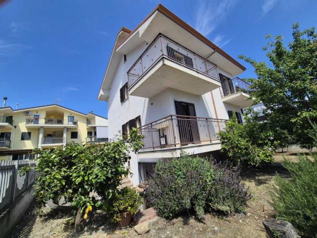 casa indipendente in vendita a Crosia in zona Mirto