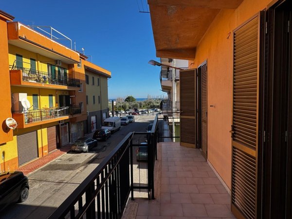 appartamento in vendita a Crosia in zona Mirto
