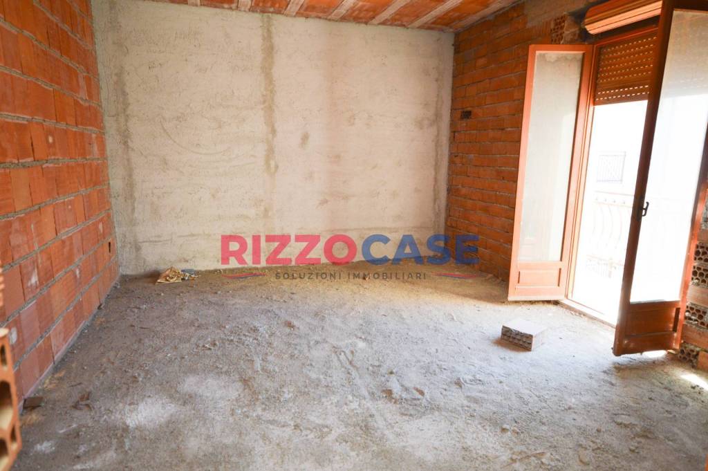 appartamento in vendita a Crosia in zona Mirto