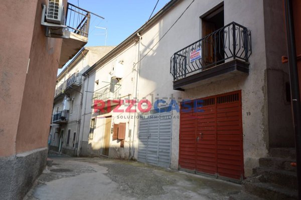 casa indipendente in vendita a Crosia
