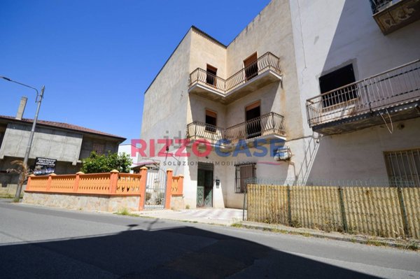 appartamento in vendita a Crosia in zona Mirto