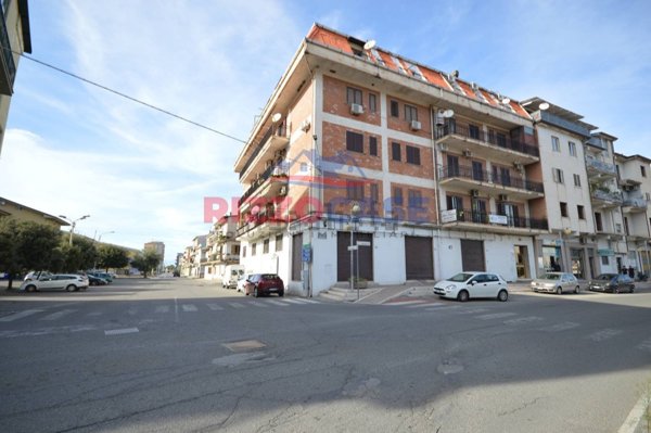 appartamento in vendita a Crosia in zona Mirto