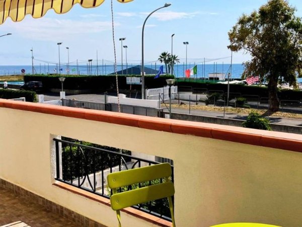 casa indipendente in vendita a Diamante