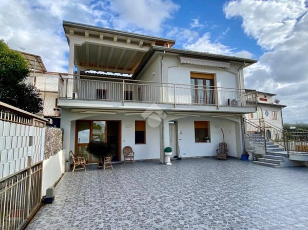 casa indipendente in vendita a Diamante