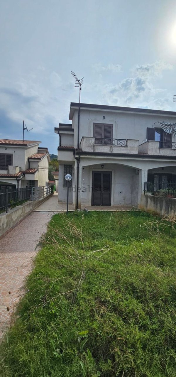 casa indipendente in vendita a Diamante