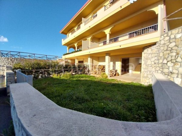 casa indipendente in vendita a Diamante